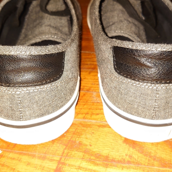 Men's Old Navy size 9 shoes - Picture 3 of 7